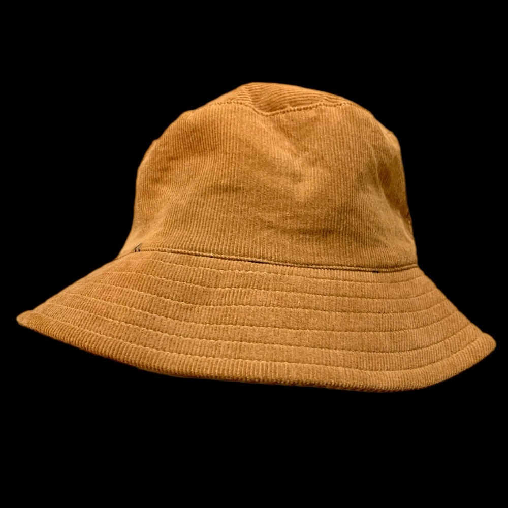 Steve Madden Bucket Hat, one size, tan color